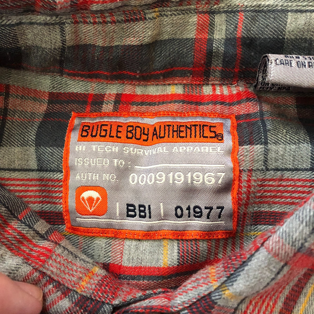 Vintage Bugle Boy Button Up Shirt Men’s Size XL Short Sleeve Plaid Y2K Preppy - Picture 4 of 8